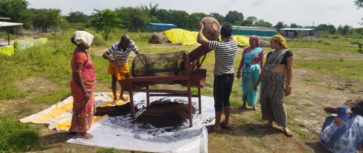 रायपुर : तिलई गौठान ने खोला महिलाओं की तरक्की का रास्ता