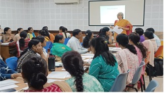 छत्तीसगढ़ विज्ञान एवं प्रौद्योगिकी परिषद द्वारा विज्ञान रॉयल सोसाइटी ऑफ केमिस्ट्री के सहयोग से दिया गया प्रशिक्षण