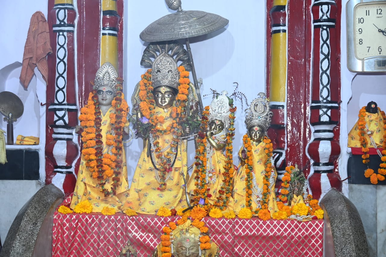 मुख्यमंत्री श्री विष्णु देव साय बालाजी मंदिर प्रांगण में श्रीमद्-भागवत कथा में हुए शामिल