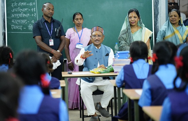 मुख्यमंत्री श्री साय ने स्थानीय भाषाओं में प्रारंभिक शिक्षा के महत्व पर दिया जोर